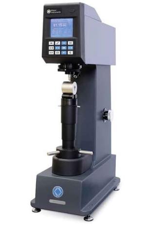 洛氏硬度計(jì)圖片